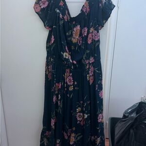 Old Navy Navy Floral Maxi Dress